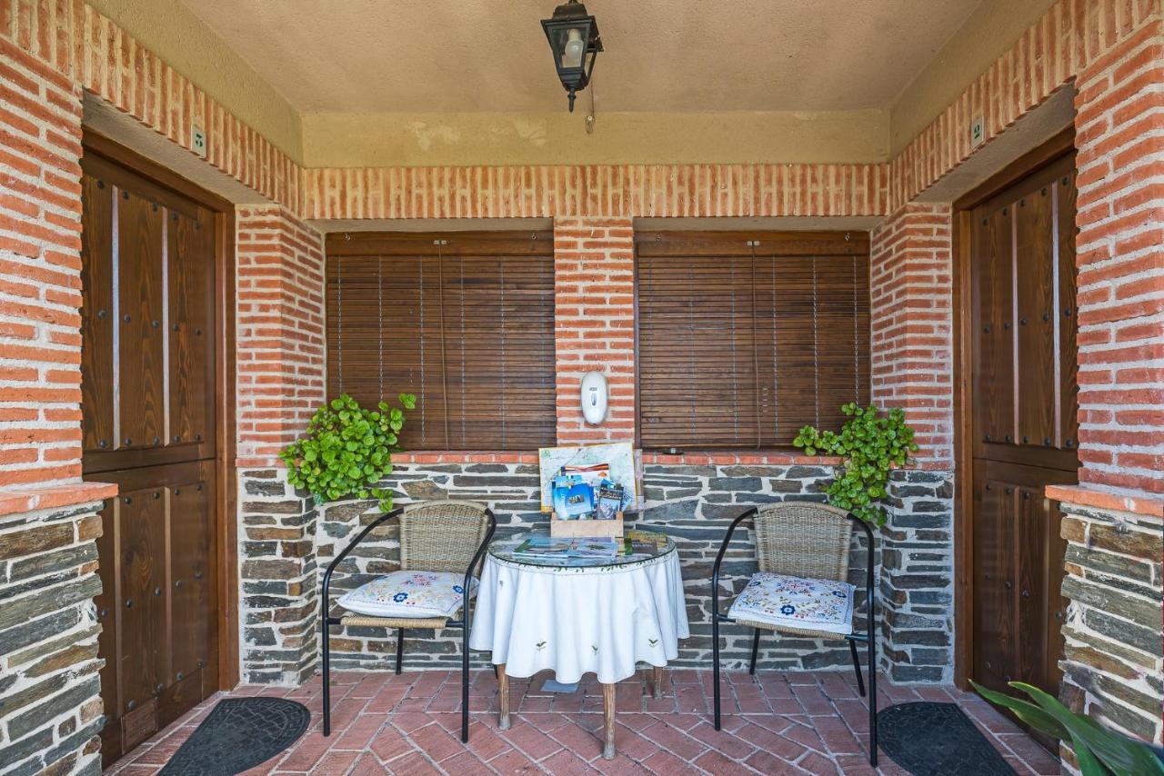 La Jara - Apartamentos Rurales Serrejon Экстерьер фото